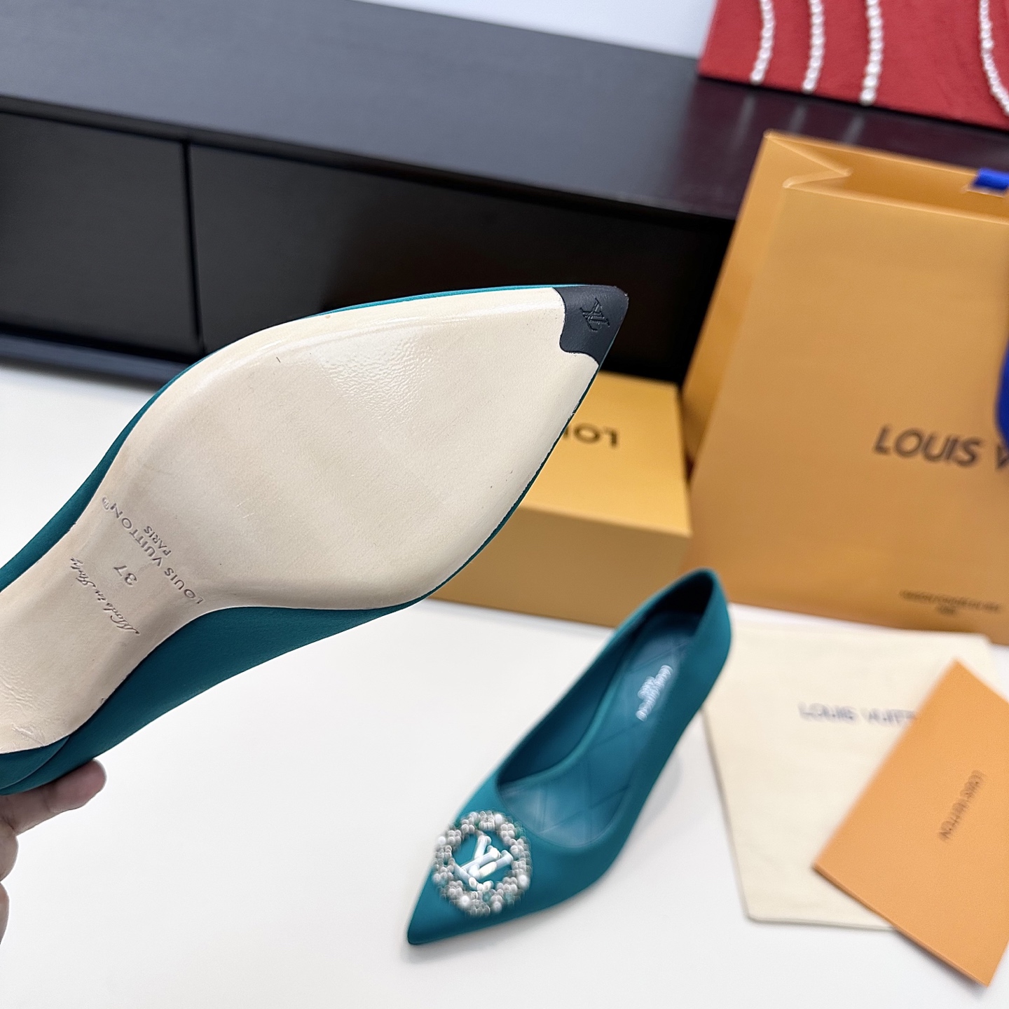 Women's high heels